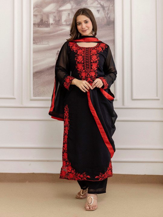 Women Ethnic Motifs Embroidered Regular Thread Work Kurta with Trousers & With Dupatta
