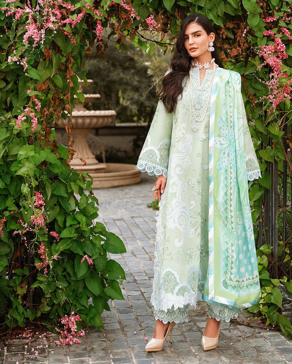 À Moi, Mushq’s newest festive lawn collection - Image 2