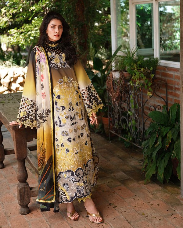 À Moi, Mushq’s newest festive lawn collection - Image 7