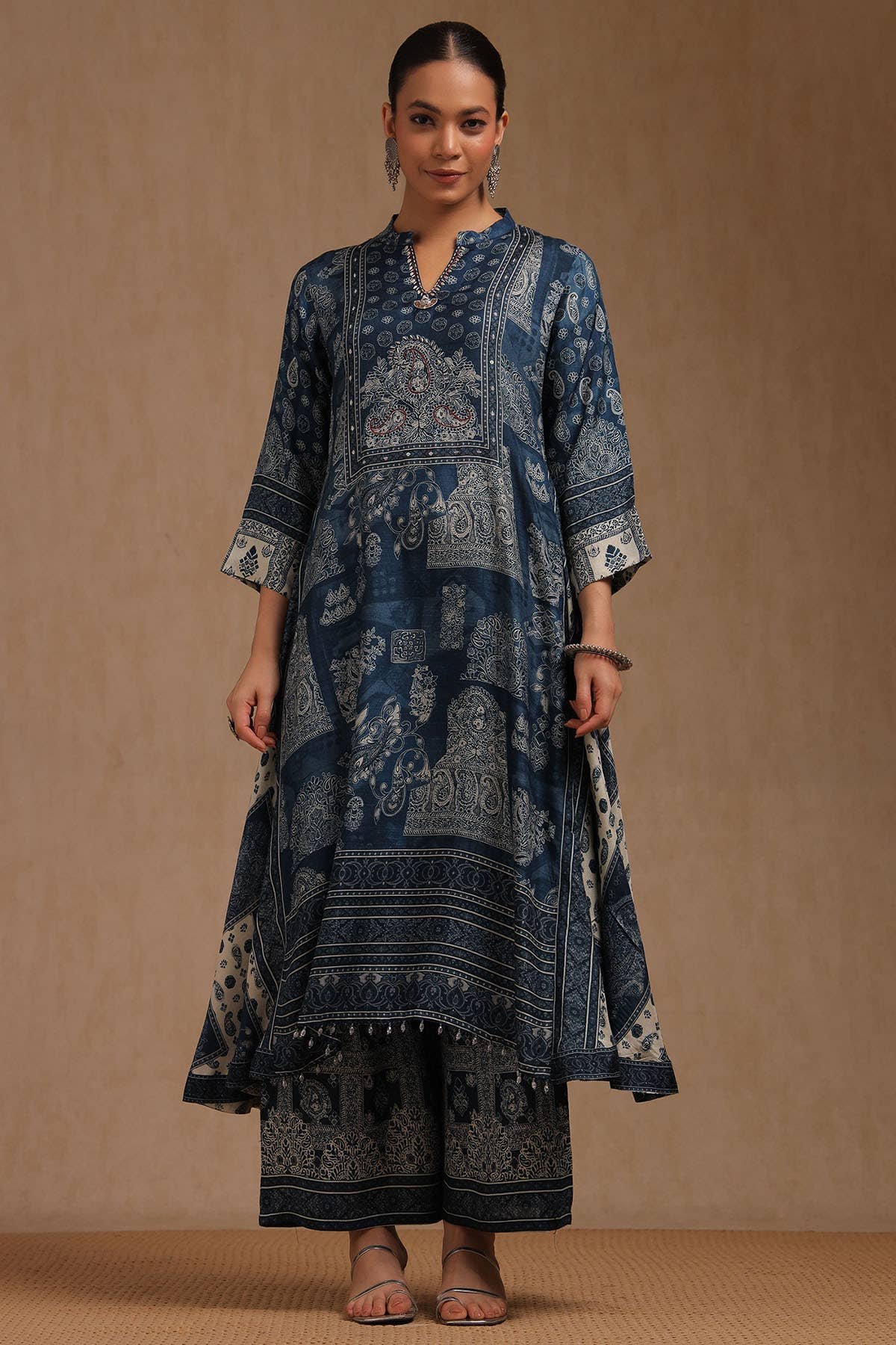 Indigo Dola Silk Ethnic Motifs Thread Work A-Line Palazzo Suit Set Dola Silk · Ethnic Motifs · Thread Work · A-Line · Mandarin Neck · Palazzo - Image 6